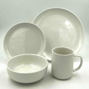 16pc Dinner Set Stoneware - Hudson White